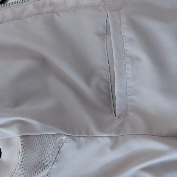 Lululemon Like A Glove Jacket in Dark Chrome - Picture 9 of 16